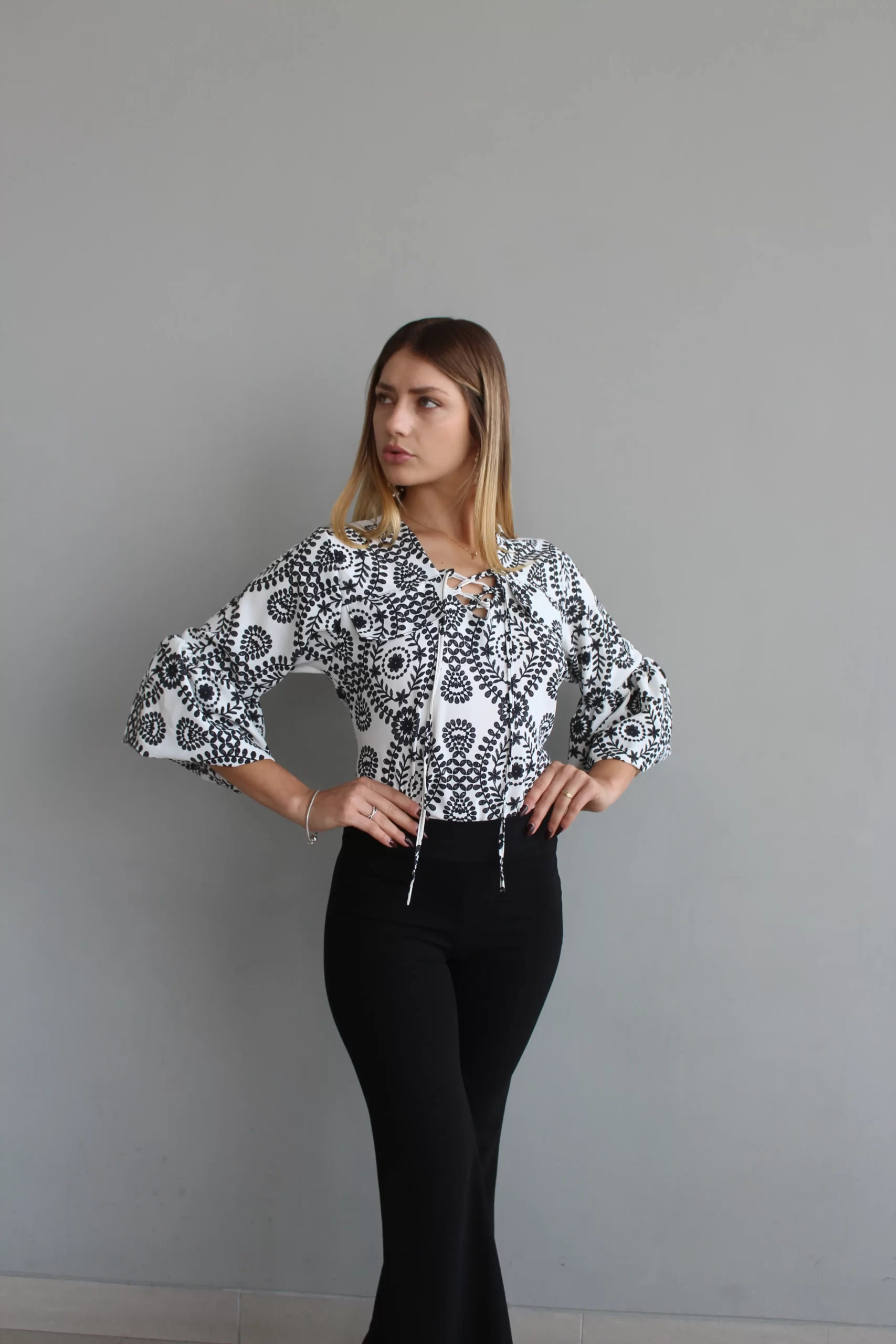 Blusa Manga bombacha Grecia Negra - Imagen 2