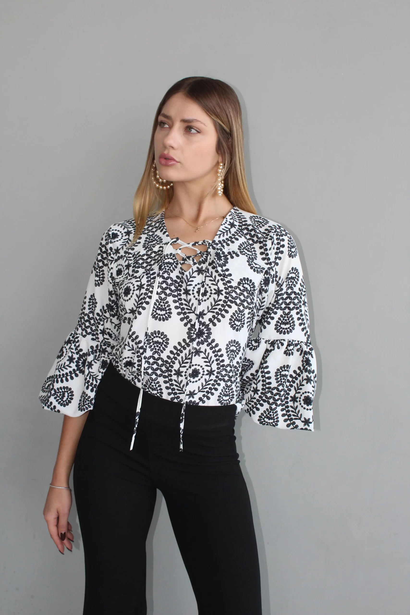 Blusa Manga bombacha Grecia Negra - Imagen 5