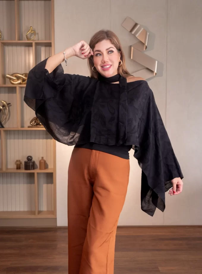 Blusa Poncho Negro